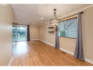 Photo #4: 22350574 Listing