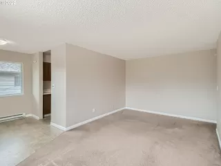 Photo #2: 22351479 Listing