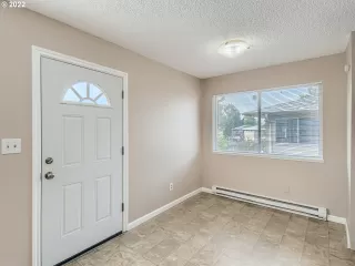 Photo #3: 22351479 Listing