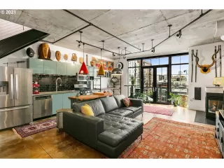 Photo #2: 22351521 Listing