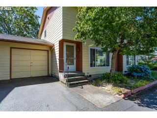 Photo #2: 22351667 Listing