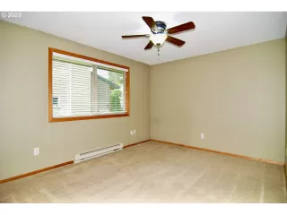 Photo #6: 22351810 Listing 