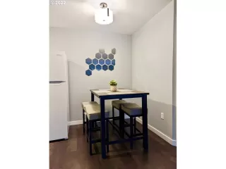 Photo #1: 22352902 Listing