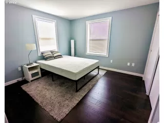 Photo #5: 22352902 Listing