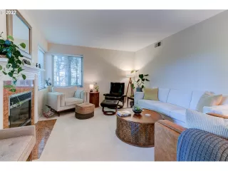 Photo #6: 22353647 Listing