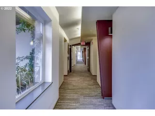 Photo #6: 22354018 Listing