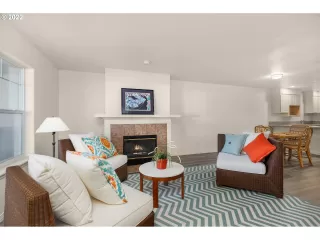 Photo #4: 22355079 Listing