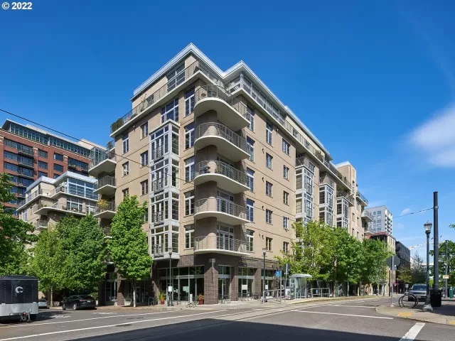 MLS: 22356313 Condo For Sale