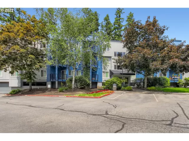 MLS: 22356444 Condo For Sale