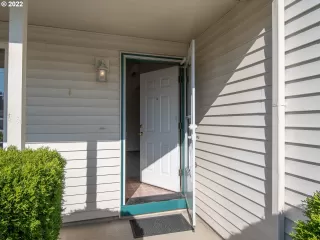 Photo #3: 22357172 Listing