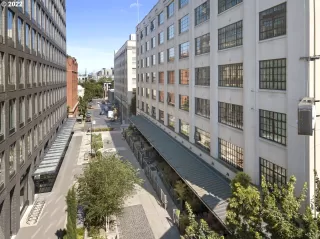 Photo #1: 22357570 Listing 