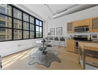 Photo #6: 22357570 Listing 