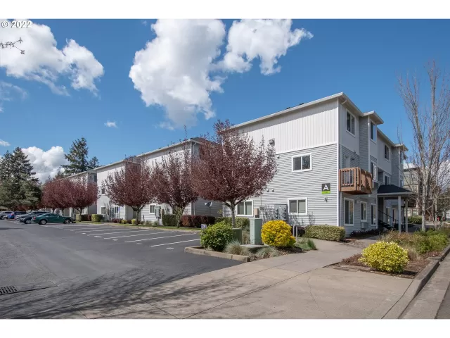 MLS: 22357815 Condo For Sale