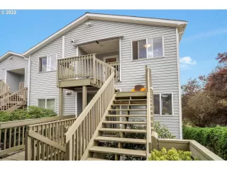 Click for more information on MLS # 22358172 : 6706 N RICHMOND AVE More Details about MLS # 22358172 : 6706 N RICHMOND AVE