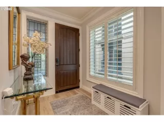 Photo #5: 22358425 Listing