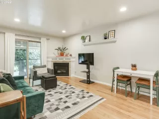 Photo #6: 22358830 Listing 