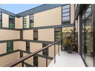 Photo #6: 22359543 Listing 