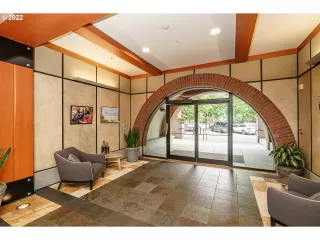 Photo #3: 22359612 Listing 