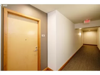 Photo #6: 22359612 Listing 