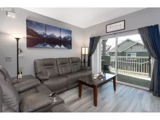 Photo #6: 22359623 Listing 