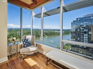 Photo #6: 22361369 Listing