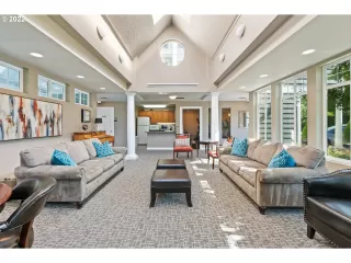 Photo #6: 22361945 Listing 