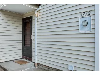 Photo #2: 22362708 Listing