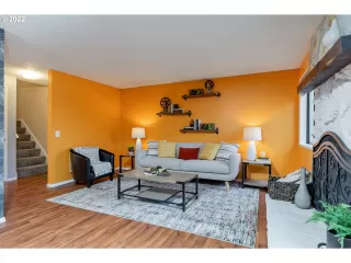 Photo #6: 22362708 Listing