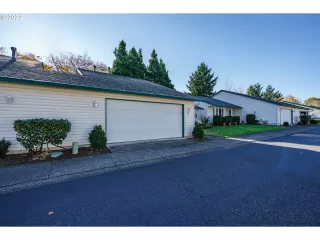 Photo #3: 22363041 Listing