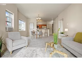 Photo #6: 22365163 Listing 