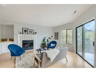 Photo #1: 22365669 Listing