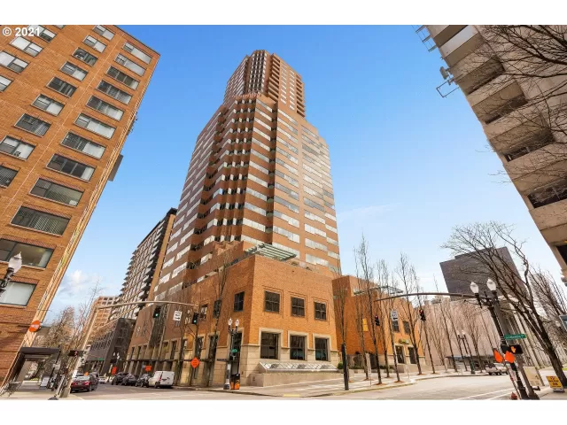 MLS: 22365892 Condo For Sale