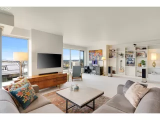 Photo #6: 22365892 Listing