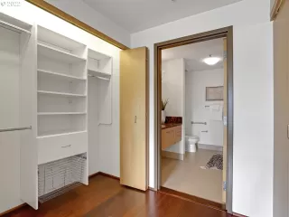 Photo #1: 22366115 Listing 