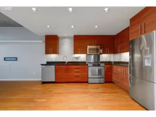 Photo #5: 22366281 Listing 