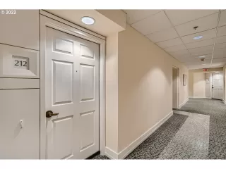 Photo #2: 22367709 Listing