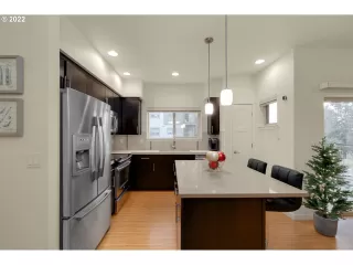 Photo #6: 22369641 Listing