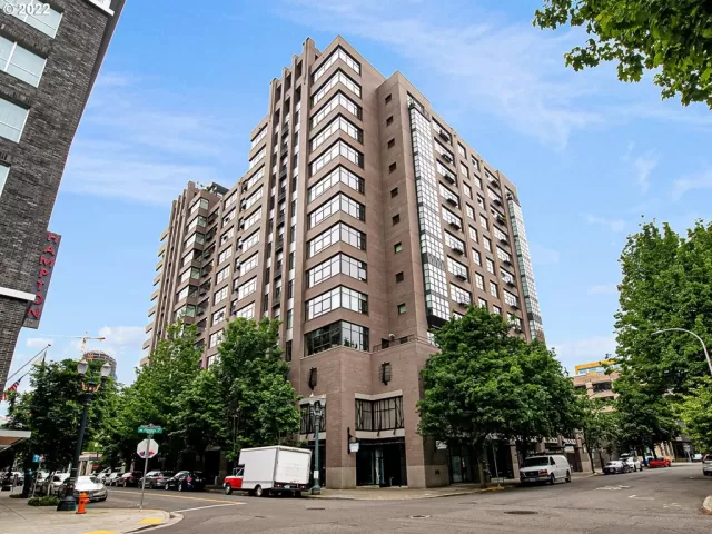 MLS: 22369839 Condo For Sale