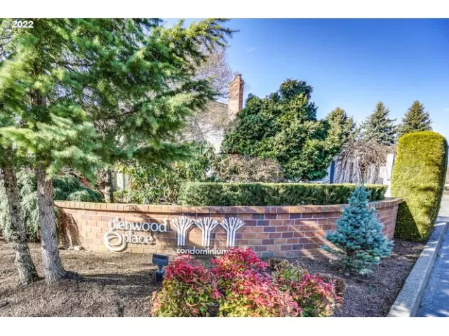 MLS: 22369848 Condo For Sale