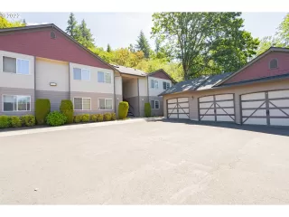 Photo #1: 22370059 Listing