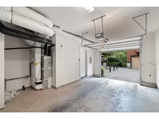 Photo #5: 22371212 Listing 