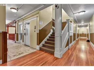 Photo #3: 22371290 Listing 