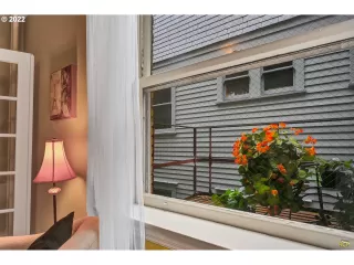 Photo #4: 22371290 Listing 