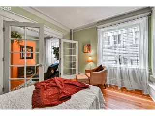 Photo #6: 22371290 Listing 