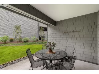 Photo #2: 22371973 Listing