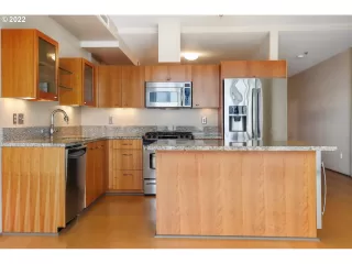 Photo #5: 22371990 Listing 