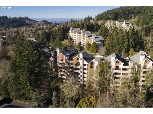 MLS: 22372329 Condo For Sale