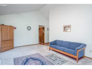 Photo #2: 22374138 Listing 