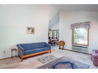 Photo #3: 22374138 Listing 