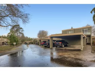 Photo #2: 22374526 Listing 